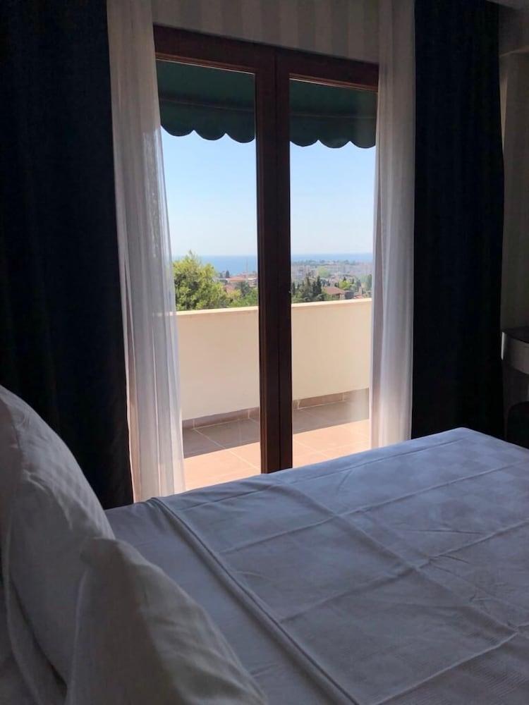 Double Royal Hotel Kocaeli Exteriér fotografie